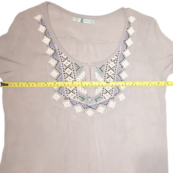 Aztec Beaded & Embroidered Peasant Boho Top Country Blue Gray Maurices Medium - Picture 12 of 15